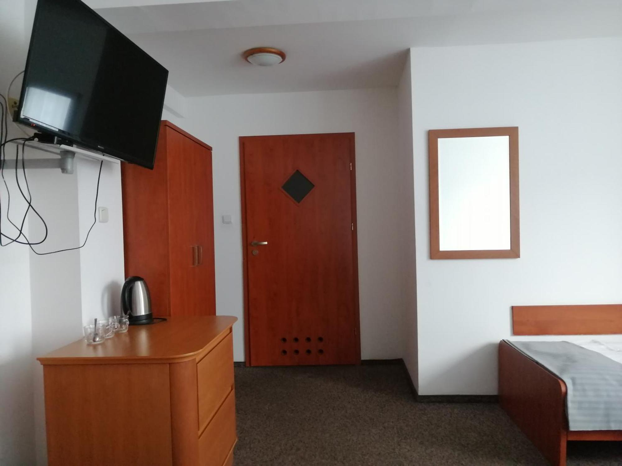 Hotel Dabrowiak Dąbrowa Górnicza Dış mekan fotoğraf