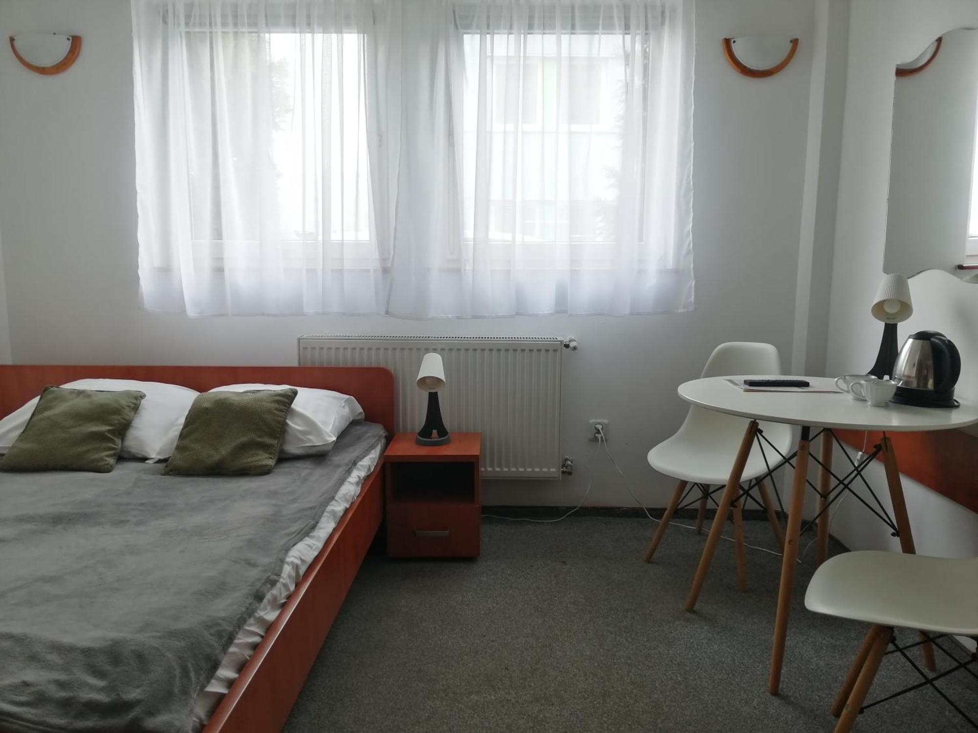 Hotel Dabrowiak Dąbrowa Górnicza Dış mekan fotoğraf